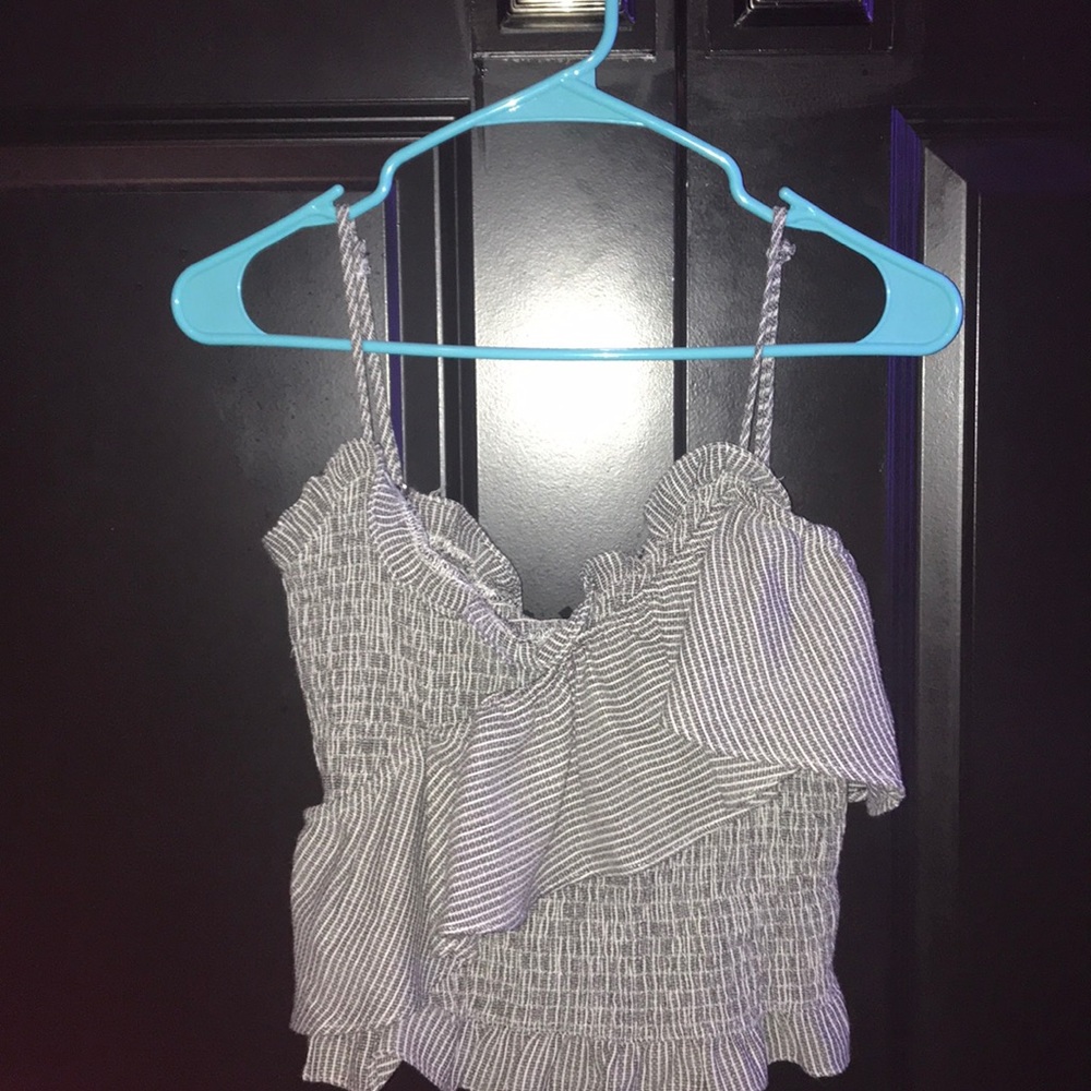 grey and white ruffle crop top